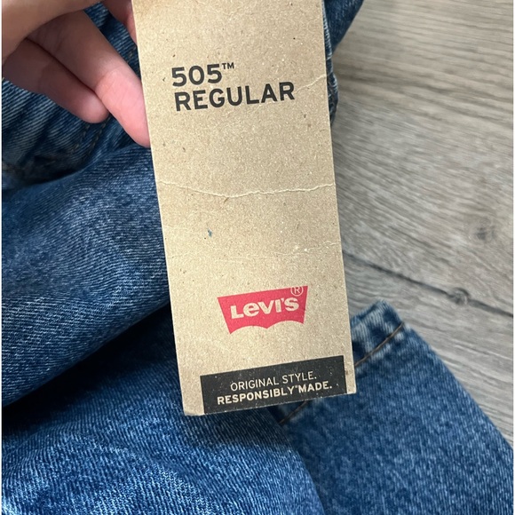 Men’s Levi jeans - Picture 4 of 5